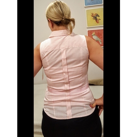 💕ZARA💕 Sleeveless Blouse with Satin Bow - Picture 5 of 7